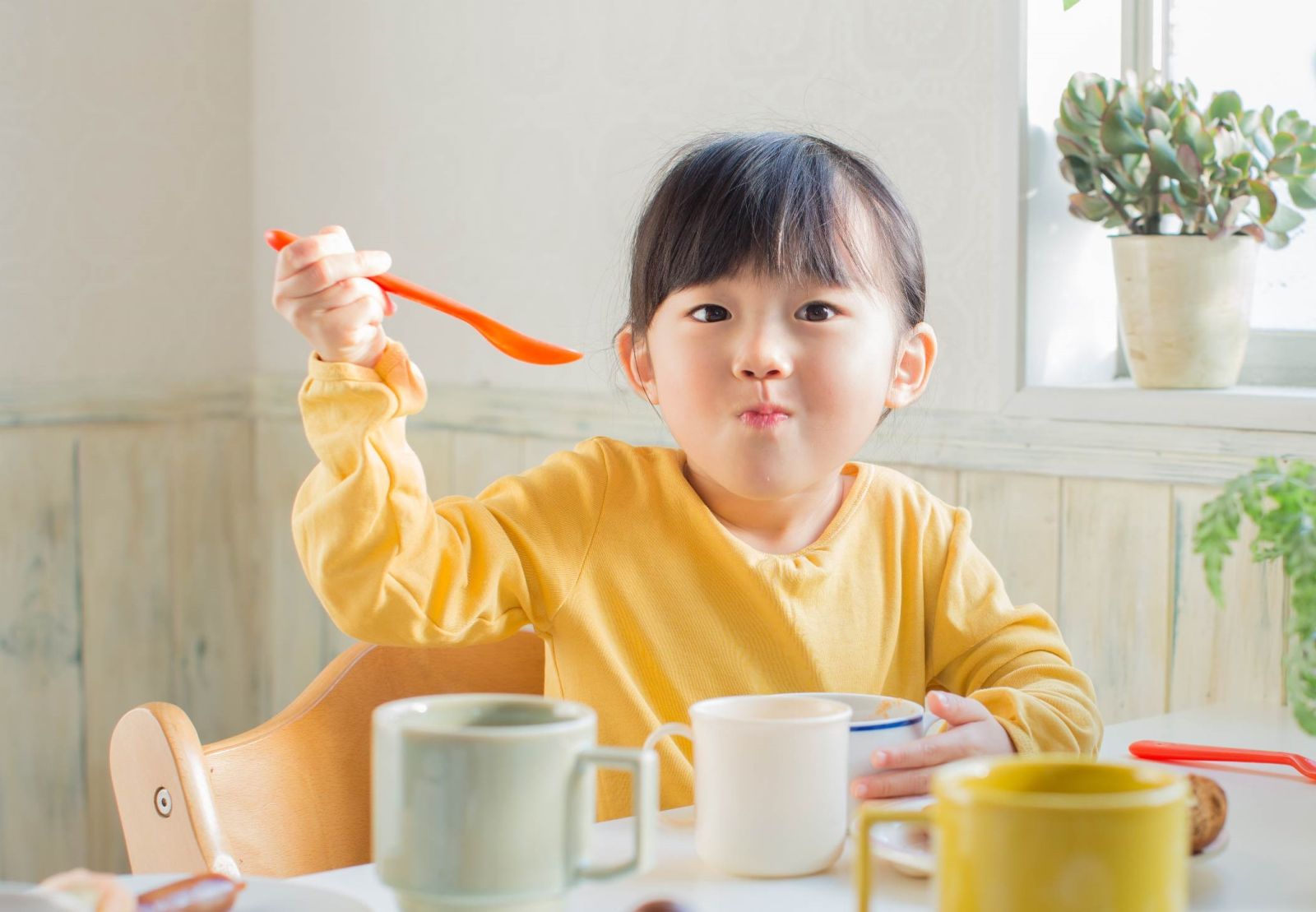 Mỗi khi cho trẻ dùng bữa sáng bạn cần cẩn trọng để khiến cơ thể không thừa năng lượng Mỗi khi cho trẻ dùng bữa sáng bạn cần cẩn trọng để khiến cơ thể không thừa năng lượng